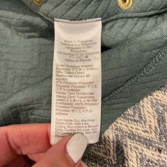 J. Crew Herringbone Quilted Mockneck Sweatshirt – Sage Green – Size Small - Picture 6 of 9